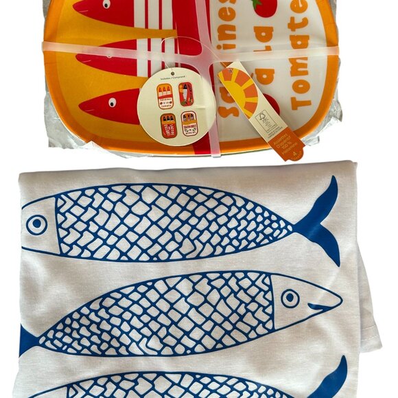 NWT Les Sardines Graphic Print T Shirt w/4 Matching Tapas Plates - Picture 9 of 9